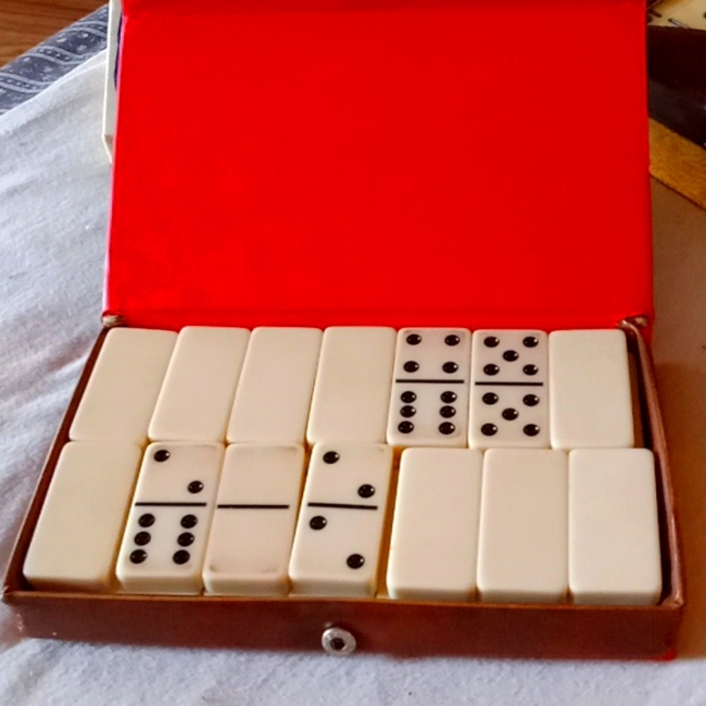 Vintage Dominoes Game Domino by cardinal